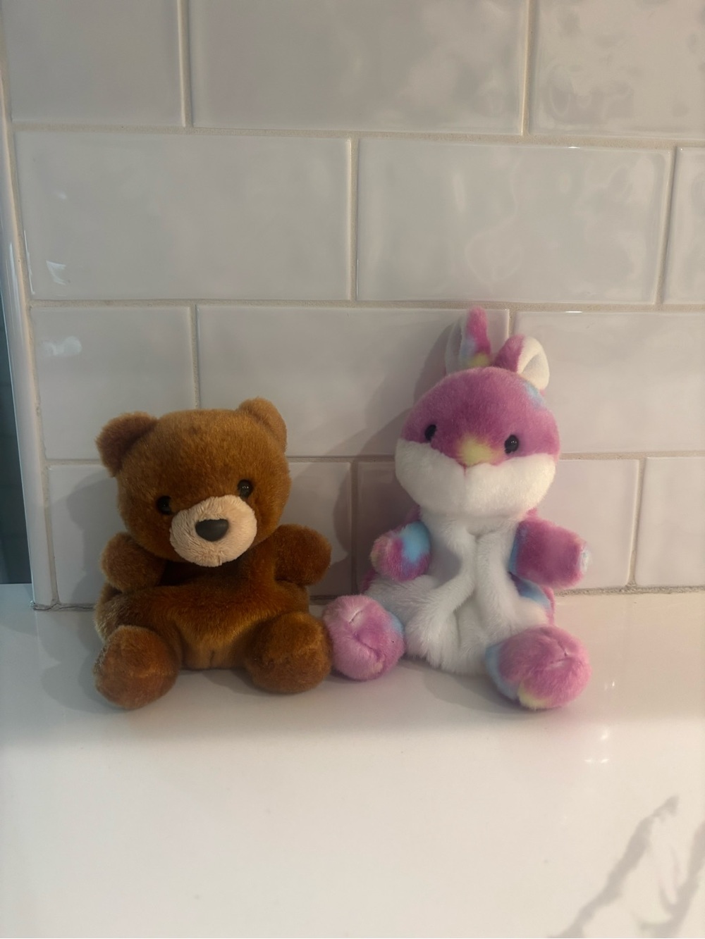 Palm Pals Brown Teddy Bear & Purple Tie-Dye Bunny Plush Duo
